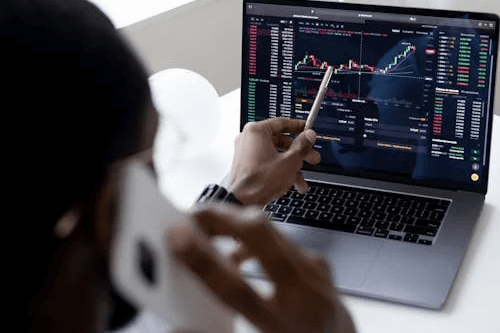 Luxen Verix community and support